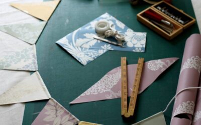 Astuces écologiques pour le recyclage papier-peint en ville