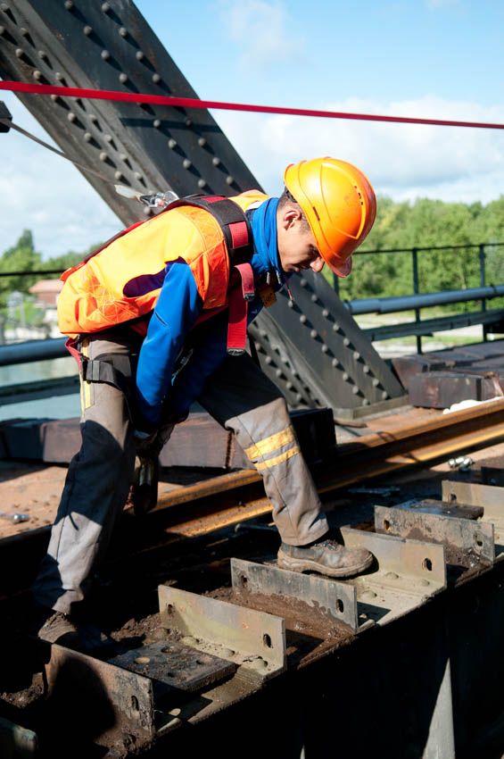 Rail m2 construction s&egrave;che