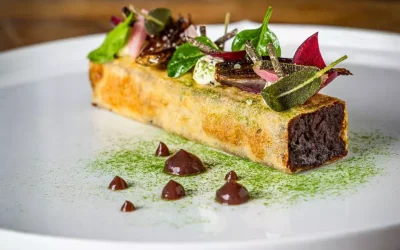 L’art de convertir cl en l pour un consommé de bœuf Wagyu d’une clarté absolue.