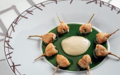 La 25 centilitres en millilitres de purée de ratte, montée au beurre de baratte.