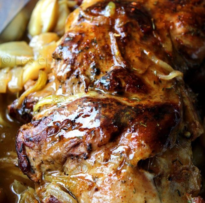 Le pays en q, escale au Qatar : épaule d’agneau de lait confite 24h aux épices beezar et perles de grenade d’Ispahan.