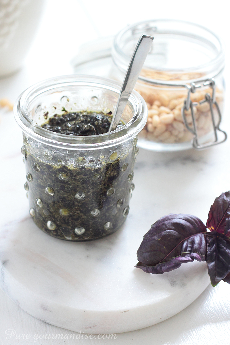 essence de tomate clarifi&eacute;e